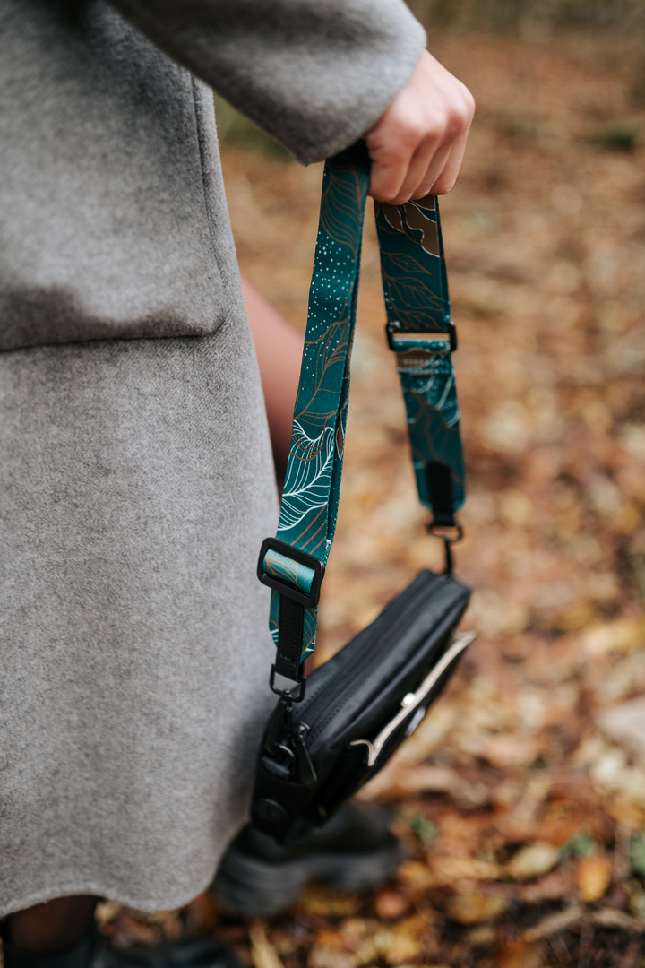 #pas-za-torbico_golden-woods