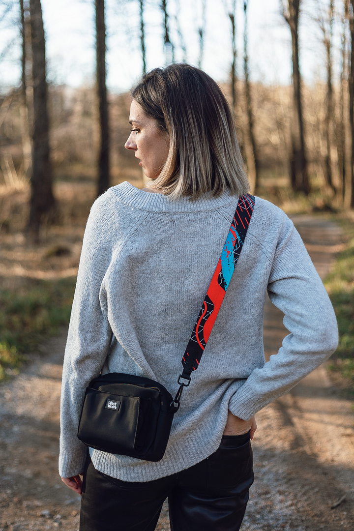 #pas-za-torbico_motion-stride